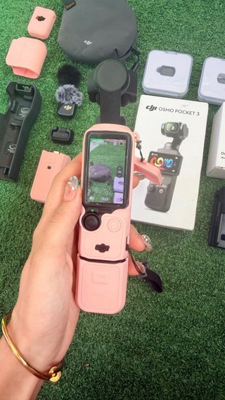 DJI Osmo Pocket 3 + Micrófono DJI + accesorios