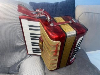 Acordeón Hohner Student V M 48 Bajos