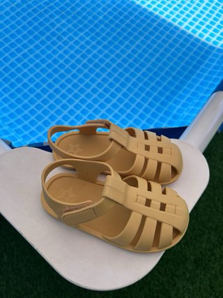 Cangrejeras barefoot Lefties niño talla 23 y 25