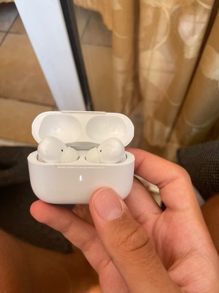 Cascos Apple Blancos