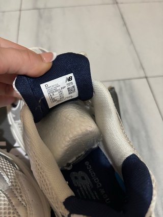 Zapatillas New Balance 530 Plata y Blanco