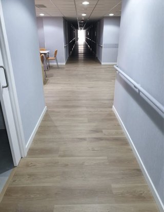 INSTALACION DE TARIMA YRODAPIE