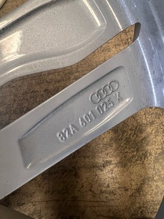 Llantas Audi 17 Pulgadas Originales 82A601025K