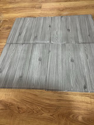 80 Paneles Decorativos Efecto Madera Gris