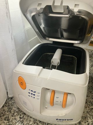 Freidora Taurus Star 2000