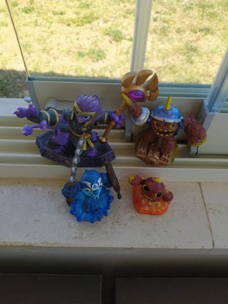 Skylanders - 15€ l'uno