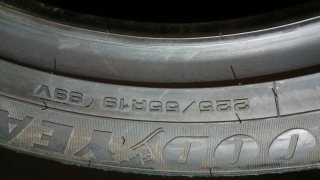 225/55 R19 99V GOODYEAR EFFICIENTGRIP PERFORMANCE