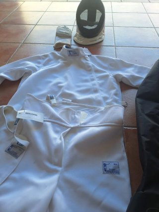 Traje completo de esgrima