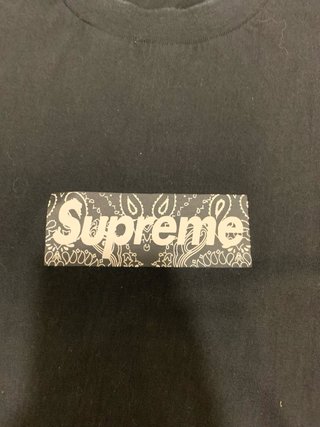 Camiseta Supreme Talla M Negra