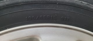 Rueda completa con llanta para repuesto 195 65 r15