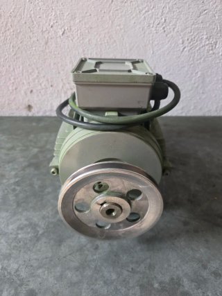 Motor Eléctrico Trifásico Industrial - 5.5hp (4kw)