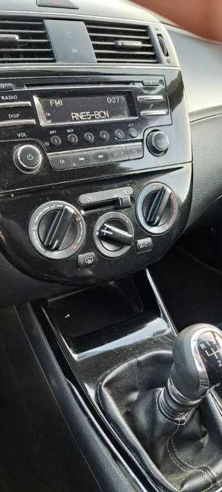 Nissan Pulsar 2015