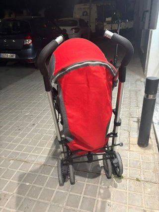 Carro de bebé Chicco rojo