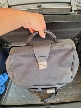 Borsa medica nera