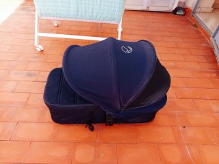 Cuco para carrito de bebé azul de la marca Jané