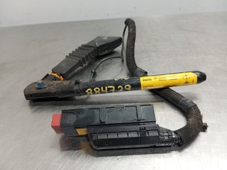 ENGANCHE CINTURON DELANTERO DERECHO OPEL CORSA C