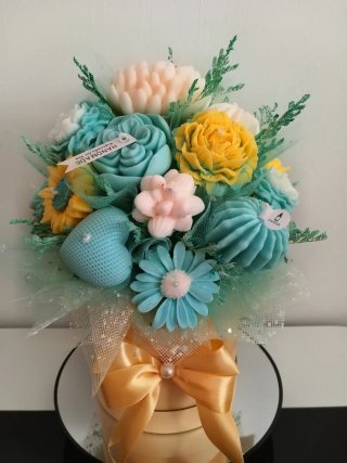 Caja de Velas Decorativas Florales