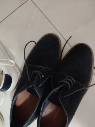 Deportivas y zapatos de serraje/42.casi sin llevar