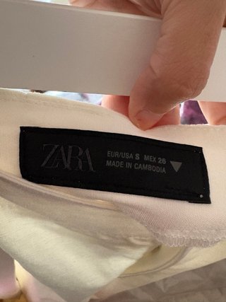 Pantalón ancho blanco Zara