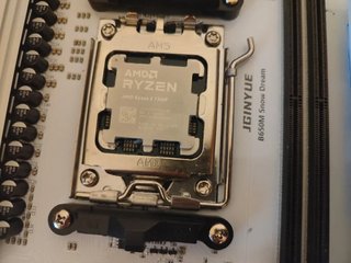 Combo Ryzen 5 7500f + Placa Base AM5