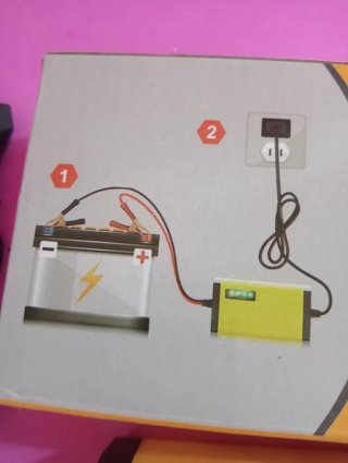 Cargador Batería Coche/Moto 12V 2A-3A