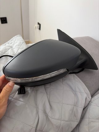 Retrovisor derecho VW Golf 7 (2012-2020)
