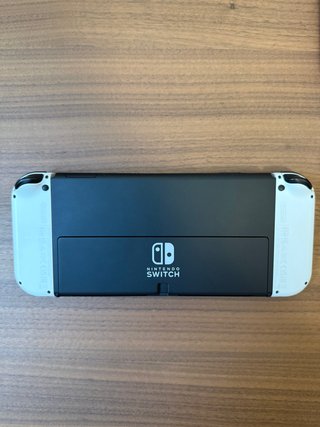 Nintendo Switch OLED Bianca + Accessori