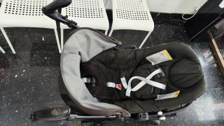 Carrito de bebé Chicco negro