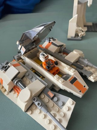 LEGO Star Wars Cueva Wampa 8089 (2010)
