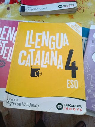 Vendo libros de 4 Eso Baix Penedés