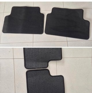 Alfombrillas de coche negras
