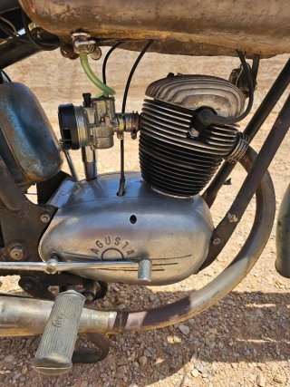 Lote 2 MV Agusta 150 Sella Documentadas