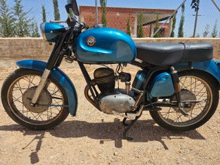 Lote 2 MV Agusta 150 Sella Documentadas