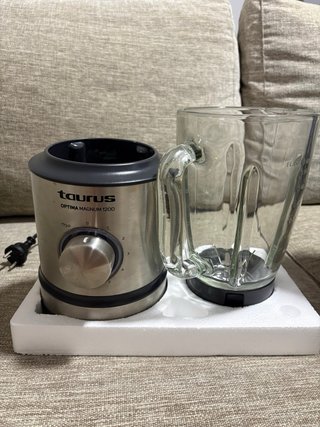 Batidora Taurus Optima Magnum 1200W