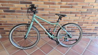 Bici Infantil Academy 6 como nueva similar Woom 5