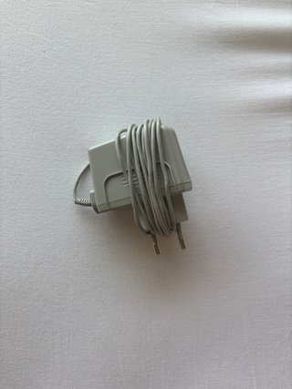 Cargador Nintendo DS y 3DS gris