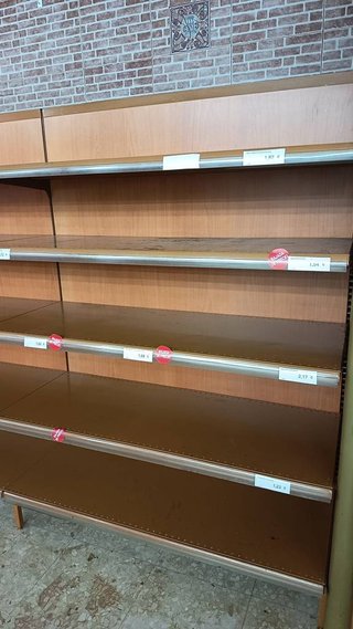ESTANTERÍA PARA COMERCIOS