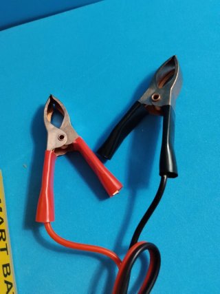Cargador Inteligente Batería /Moto/Scooter