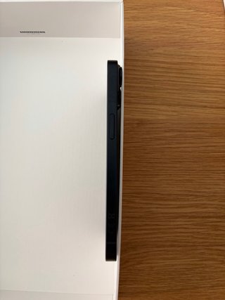 iPhone 14 Negro 128 GB + Funda MagSafe