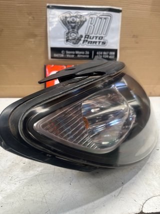 Faro Hyundai Santa Fe 2006-2010