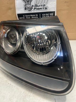 Faro Hyundai Santa Fe 2006-2010