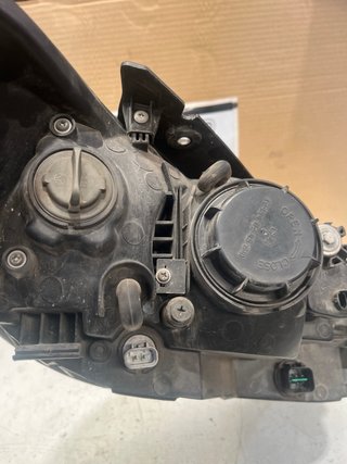 Faro Hyundai Santa Fe 2006-2010