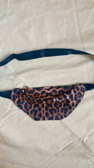 Riñonera choni de leopardo