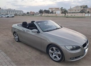 BMW 320 2008