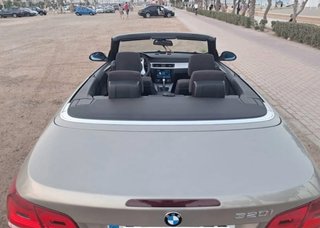 BMW 320 2008