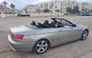 BMW 320 2008