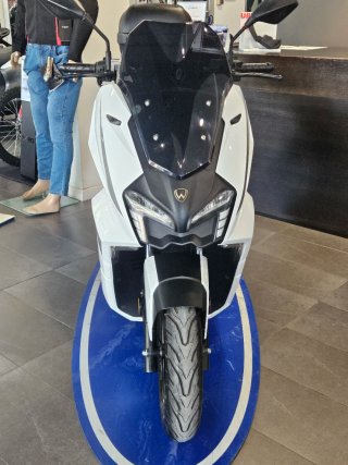 WOTTAN STORM-X 125 ABS SEMINUEVA