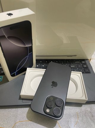 iPhone 16 PRO 256GB