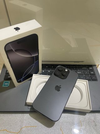 iPhone 16 PRO 256GB
