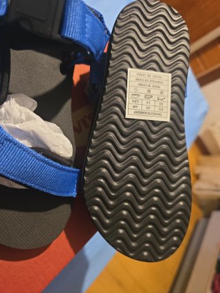 Chanclas Levis Azules